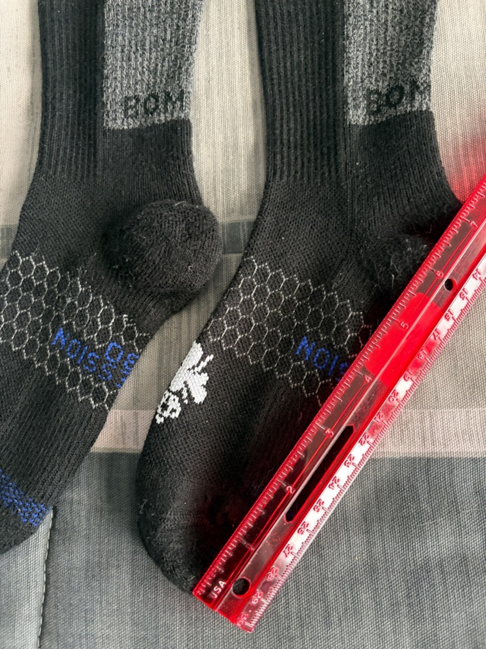 Bombas Performance Compression Knee High Socks in Black size Small - Picture 2 of 3